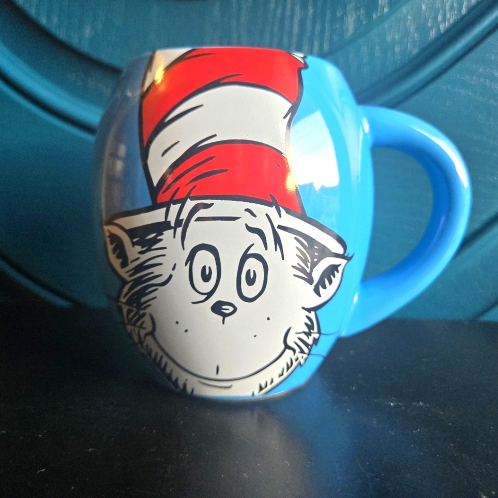 Aqua Blue Dr. Seuss Coffee Mug 18oz (UNUSED)